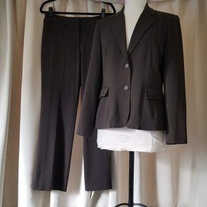 Dk Brown Apt 9 Stretch Pant Suit, Size 8